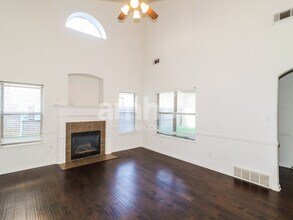 440 Green Willow Cv in Oakland, TN - Building Photo - Building Photo