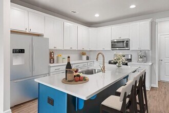 135 Arnold Poplar Ln in Auburn, GA - Building Photo - Building Photo