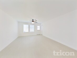 13023 Shells Ln in Crosby, TX - Building Photo - Building Photo