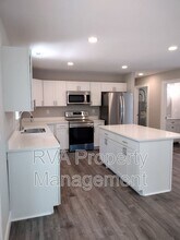 1910 Holly St in Richmond, VA - Building Photo - Building Photo