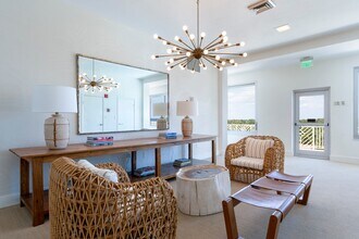 170 N Ocean Blvd in Palm Beach, FL - Building Photo - Building Photo