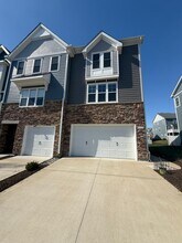 5208 Gower Pl in Glen Allen, VA - Building Photo - Building Photo