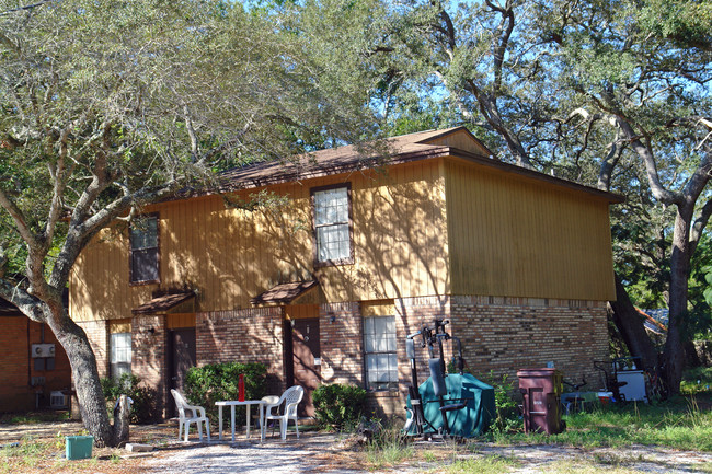 1107 Cedar Ave S in Niceville, FL - Building Photo - Building Photo