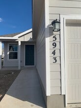 5943 Autumn Palms in San Antonio, TX - Building Photo - Building Photo