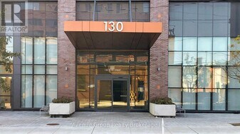 130 River St in Toronto, ON - Building Photo