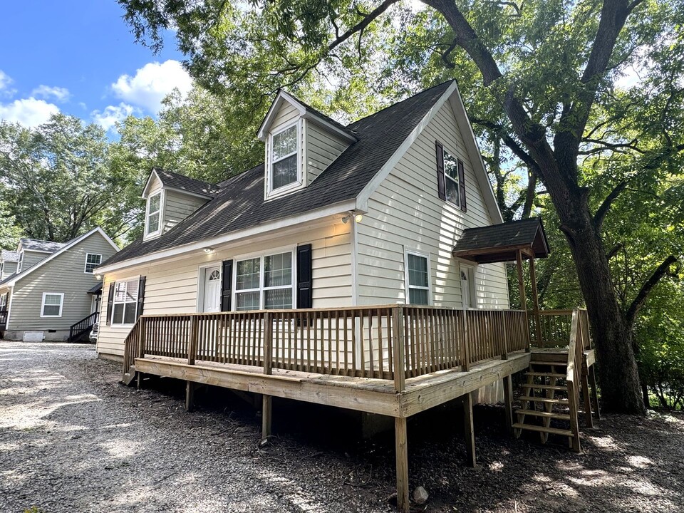 235 Derby St in Athens, GA - Building Photo