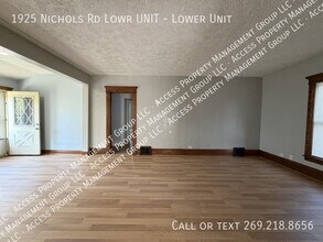 1925 Nichols Rd in Kalamazoo, MI - Building Photo - Building Photo