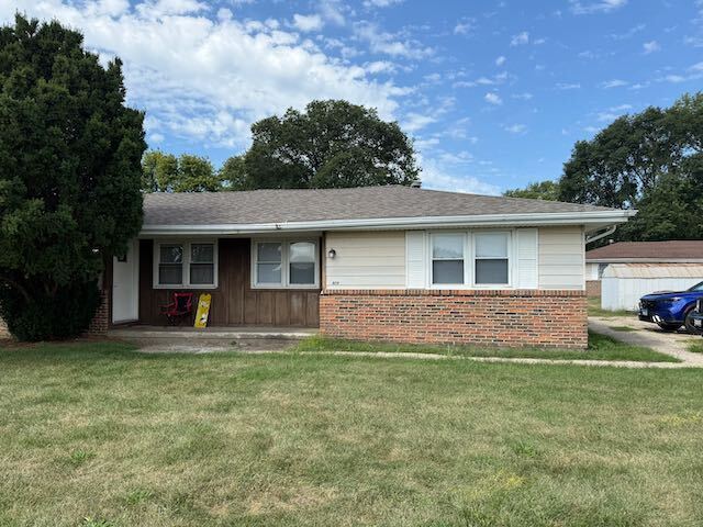 property at 409 N Murphy Rd