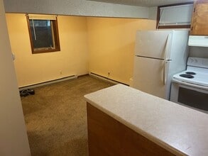 709 S 7th St in Brainerd, MN - Building Photo - Building Photo