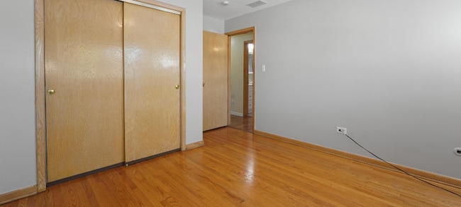 3803 S Lombard Ave in Cicero, IL - Foto de edificio - Building Photo