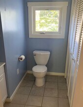 63 Park Pl, Unit 63 in Kingston, PA - Foto de edificio - Building Photo