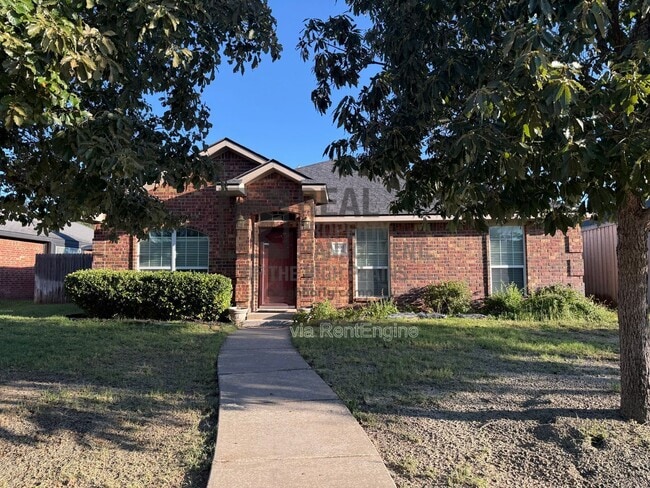 property at 1004 Pikes Peak Dr