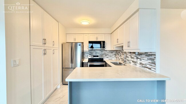 38 Lee Centre Dr in Toronto, ON - Building Photo - Building Photo