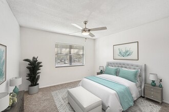 Venetian at Capri Isles in Venice, FL - Building Photo - Building Photo