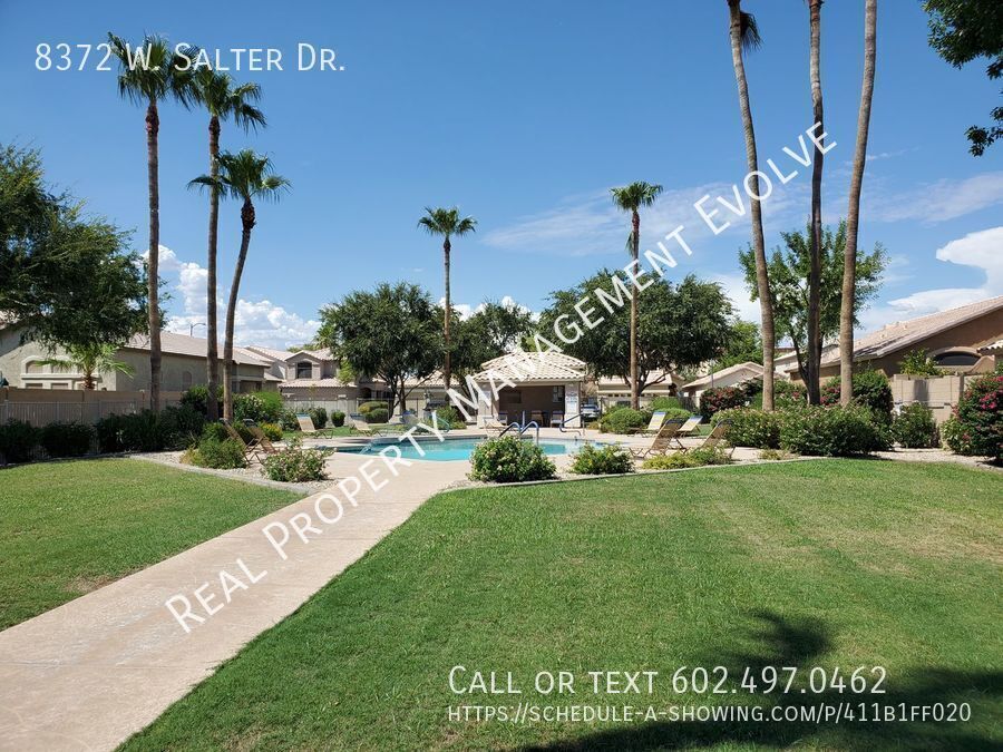 8372 W Salter Dr in Peoria, AZ - Building Photo