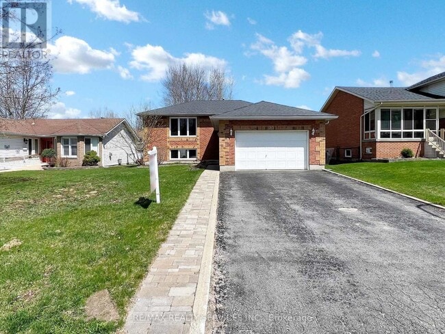 property at 35 Innisbrook Dr