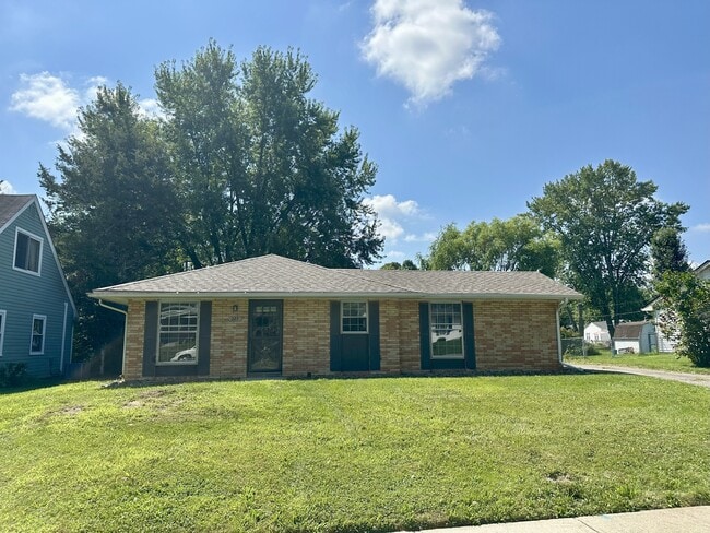 property at 227 Creekwood Dr