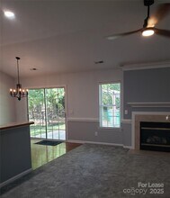 9302 Winston Hall Ct in Charlotte, NC - Building Photo - Building Photo