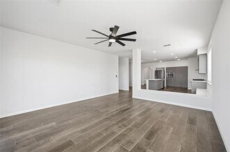 804 Saratoga Rd in Krugerville, TX - Building Photo - Building Photo