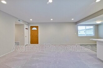 14225 Lora Dr in Los Gatos, CA - Building Photo - Building Photo