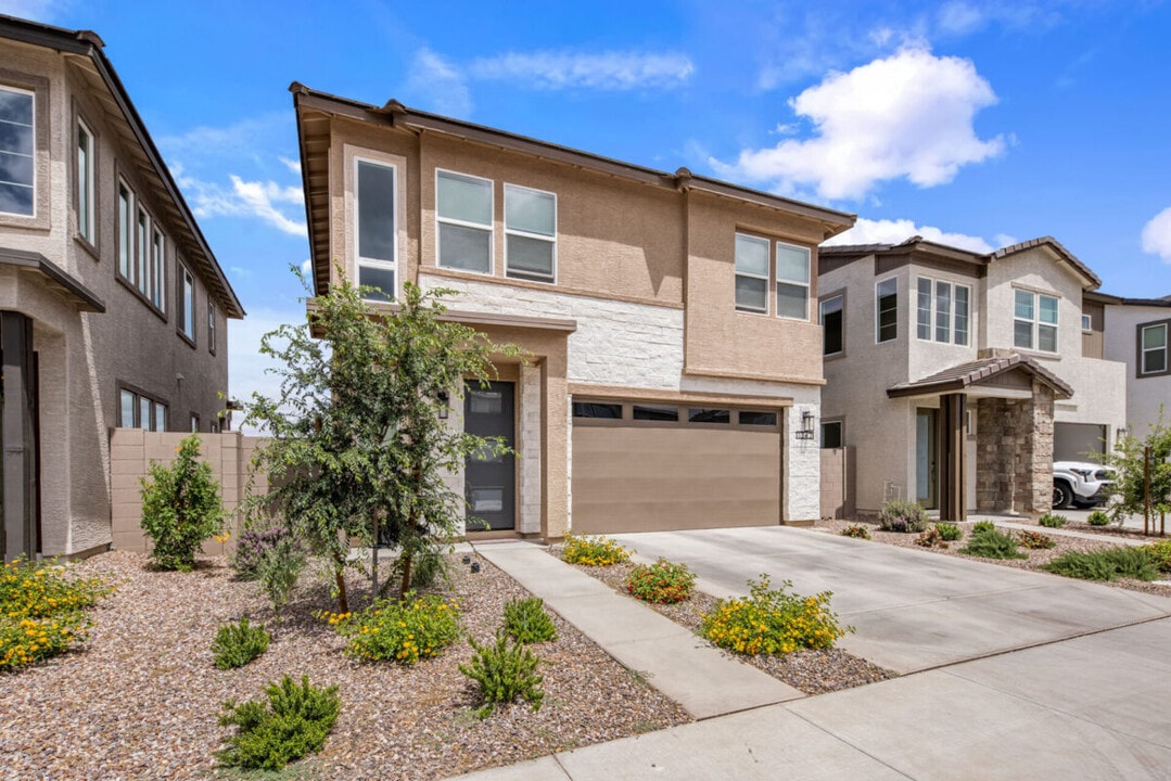 Tricon Hudson Crossing in Chandler, AZ - Foto de edificio