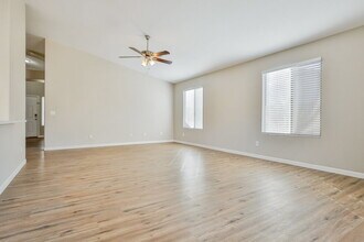 810 E Amabisca Cir in Buckeye, AZ - Building Photo - Building Photo