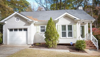 3801 Lake Point Cir in Raleigh, NC - Building Photo