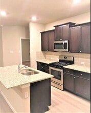 3012 Shore Lark in Canyon Lake, TX - Building Photo - Building Photo