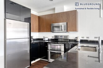 388 Santana Row in San Jose, CA - Building Photo - Building Photo