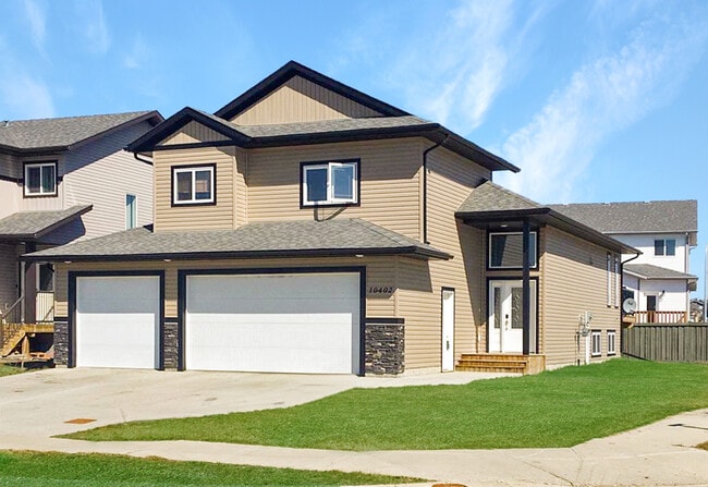 property at 10402-10128 128 Ave