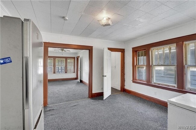 1348 Pierce Ave in Niagara Falls, NY - Building Photo - Building Photo