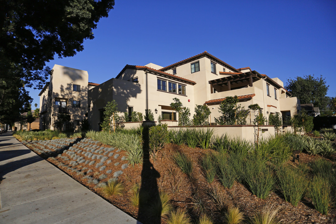 Mar Vista Apartments in Pasadena, CA - Building Photo