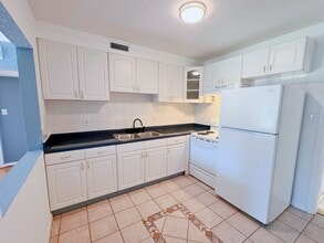 7680 57th St in Pinellas Park, FL - Building Photo - Building Photo