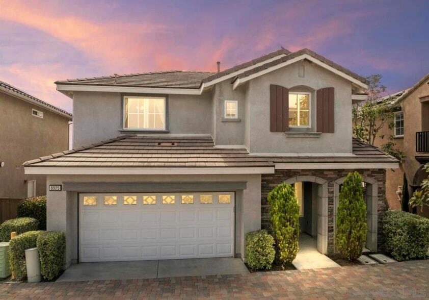 9925 Fieldthorn St in San Diego, CA - Building Photo