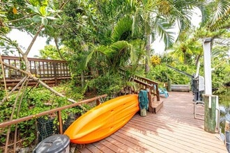 17982 Tidewater Cir in Jupiter, FL - Foto de edificio - Building Photo