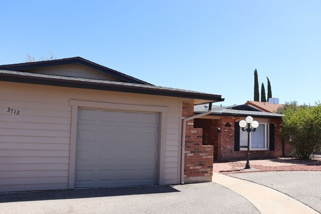 3712 St Andrews Dr in Sierra Vista, AZ - Building Photo - Building Photo