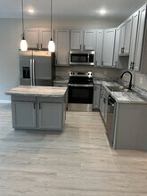 125 Level St in Charlestown, IN - Building Photo - Building Photo