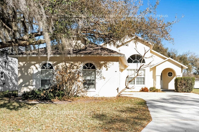 property at 5511 Starling Loop