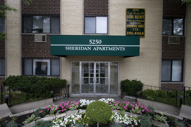 Sheridan Apartments in Chicago, IL - Foto de edificio - Building Photo