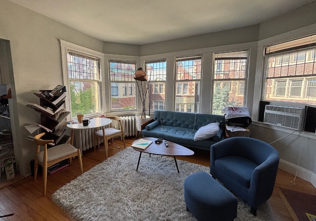 29 Dana St, Unit 402