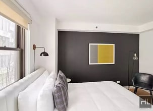 East 39th Street, Unit 8E in New York, NY - Building Photo - Building Photo