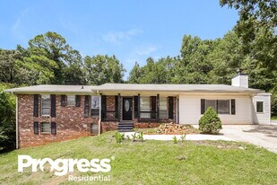 6185 Marilla St in Douglasville, GA - Building Photo