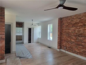 735 E Beck St in Columbus, OH - Building Photo - Building Photo