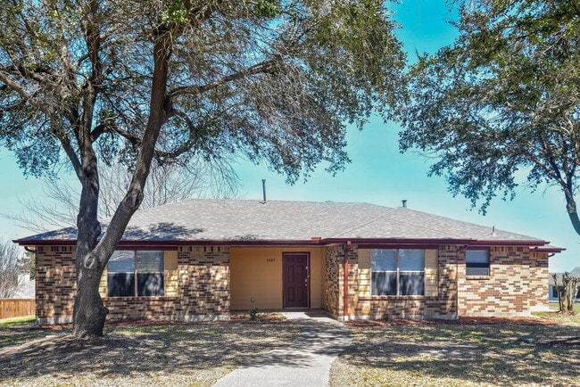 property at 1137 Harvest Hill Cir