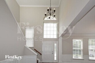 3900 Gisbourne Dr in Jamestown, NC - Building Photo - Building Photo