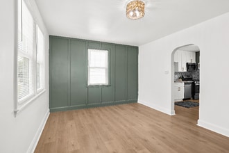 25 Vincent Ave in Essex, MD - Building Photo - Building Photo