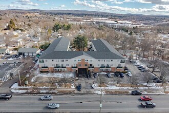 Broadview Condominium in Meriden, CT - Building Photo - Building Photo