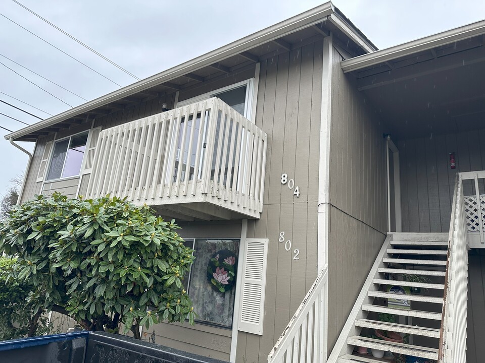 804 22nd St NE, Unit 804 in Auburn, WA - Building Photo