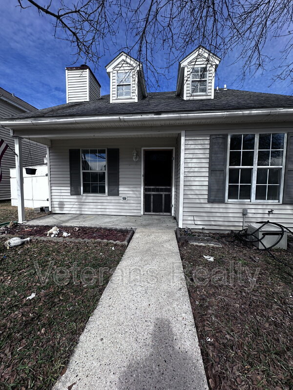 13422 Windsong Dr in Gulfport, MS - Foto de edificio - Building Photo