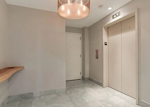 1881 N Nash St, Unit Unit 409 in Arlington, VA - Building Photo - Building Photo